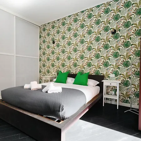 Just Urban - Stylish And Spacious 90 Sqm Flat - 5 Min To M1 And M2 アパート