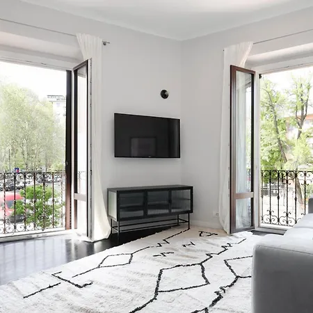 Just Urban - Stylish And Spacious 90 Sqm Flat - 5 Min To M1 And M2 Apartment *
