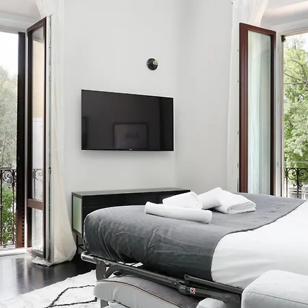 Just Urban - Stylish And Spacious 90 Sqm Flat - 5 Min To M1 And M2 *